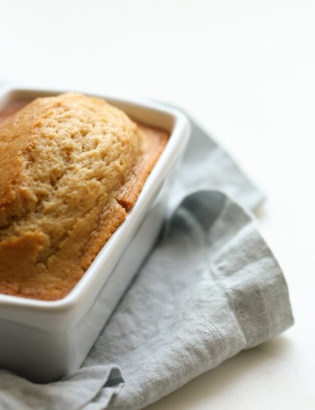 快速,美味的简易面包食谱,没有酵母